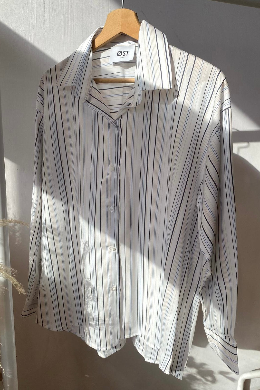 Ulla Oversized Shirt -White Stripe