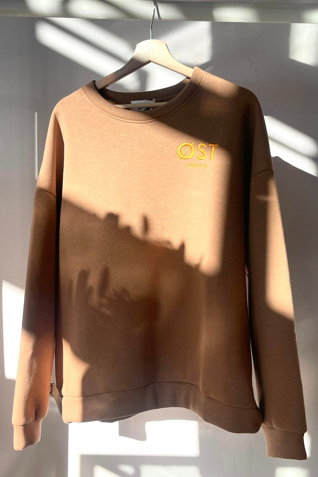 Ost London Oversized Sweatshirt Camel