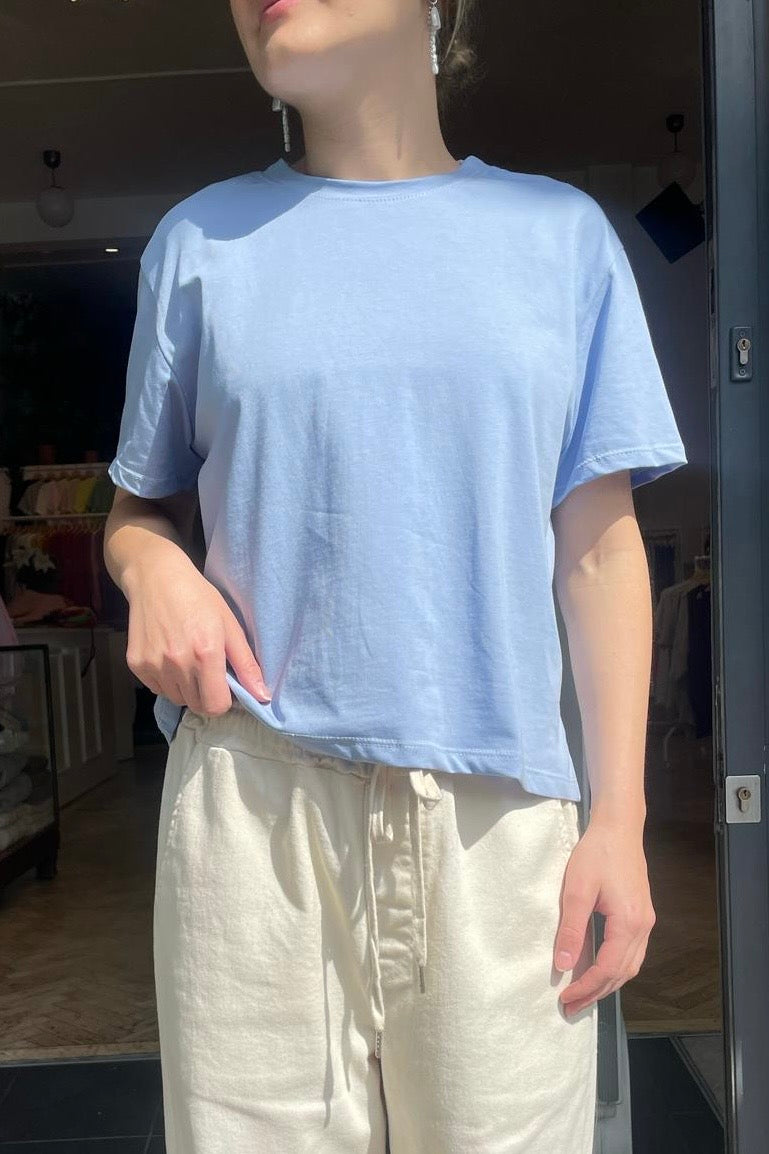 Emma Crop Tee -Light Blue