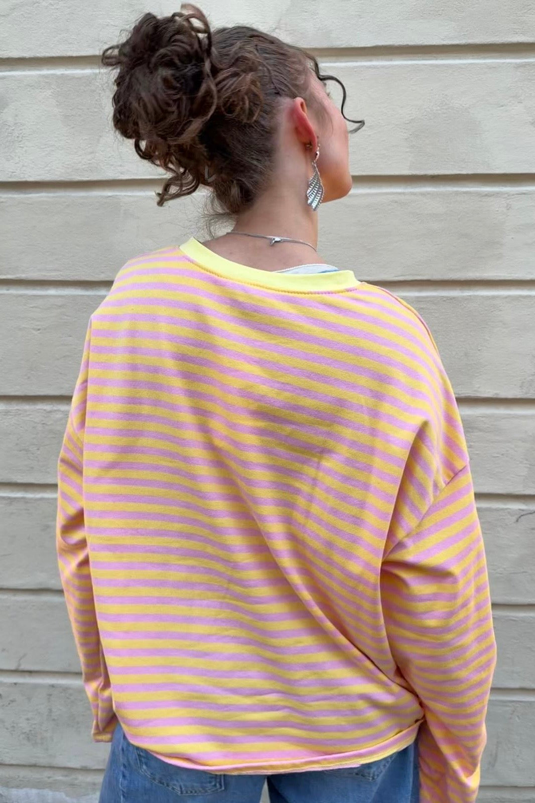 Anna Crewneck -Pink/Yellow - Øst London