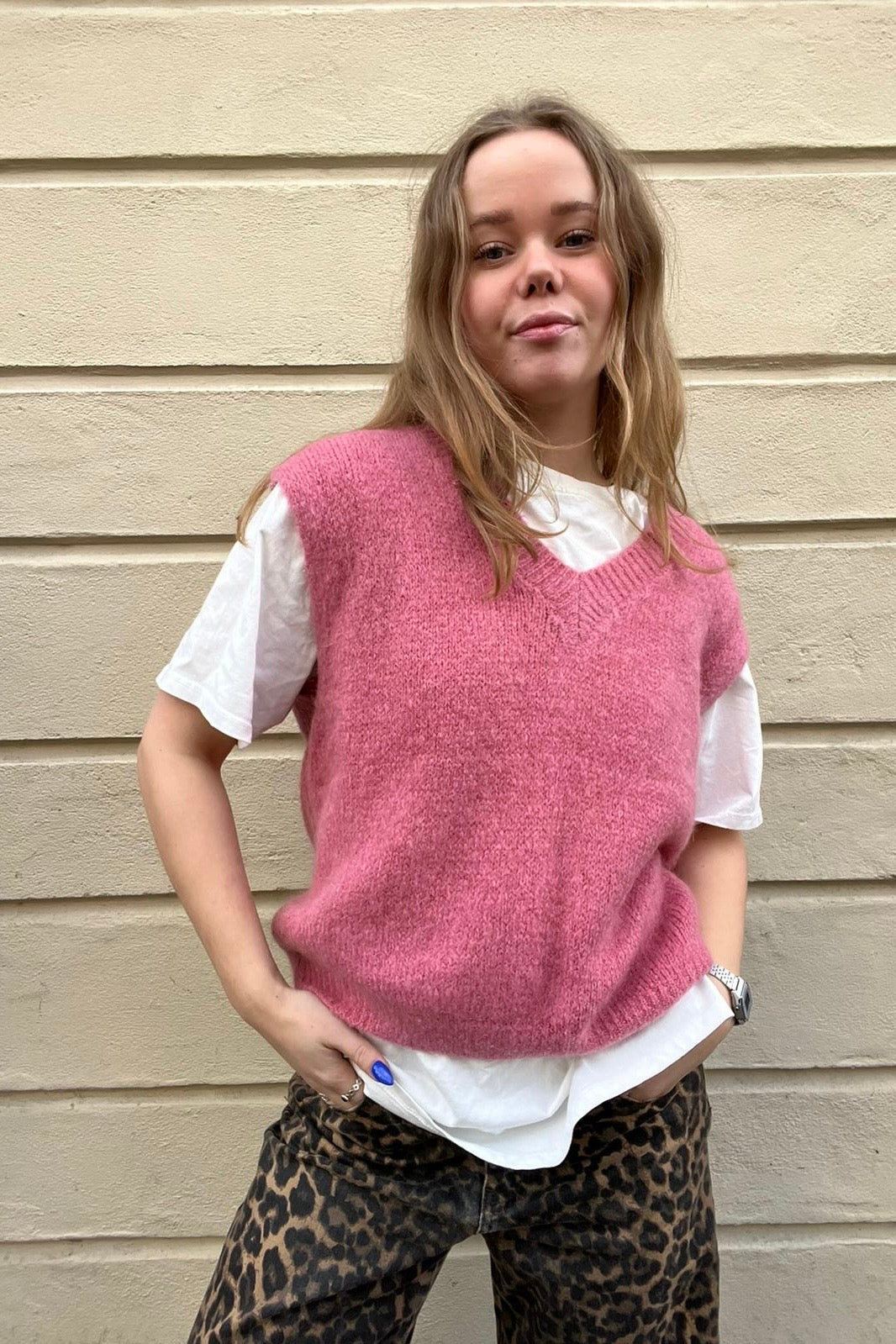 Mohair v-neck waistcoat Rosa
