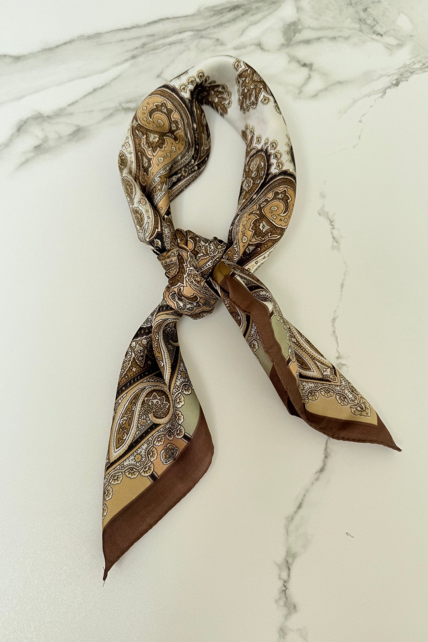 Vilja Scarf -Brown Paisley