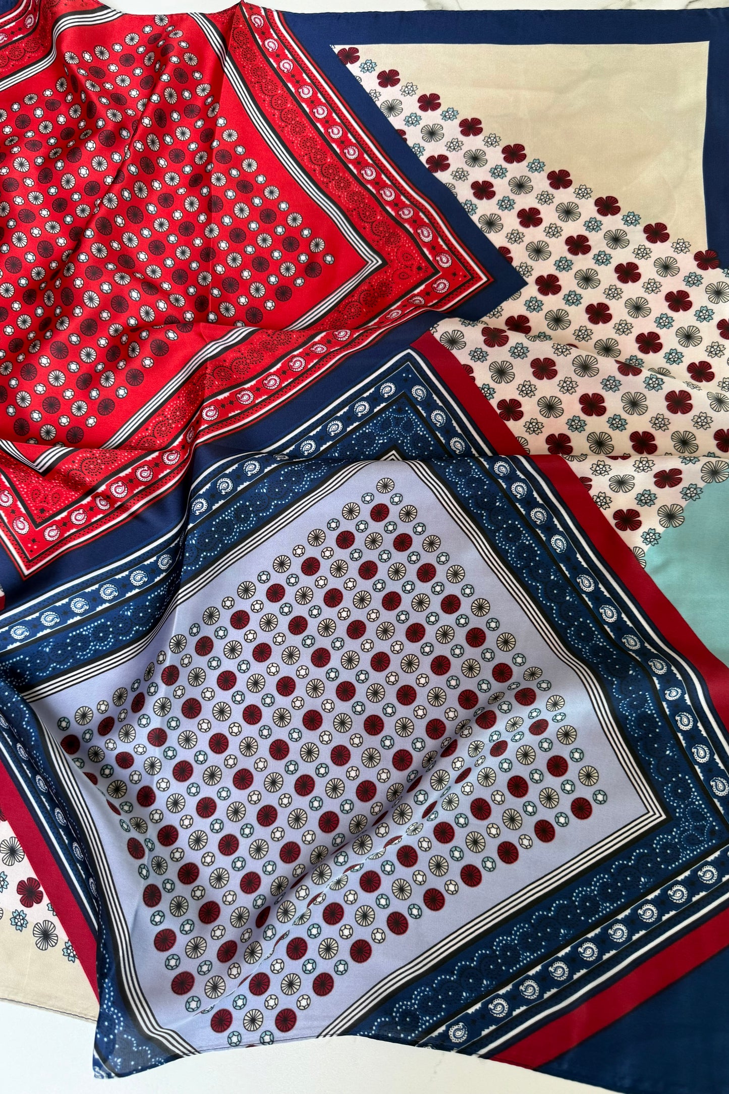 Vilja Scarf -Retro