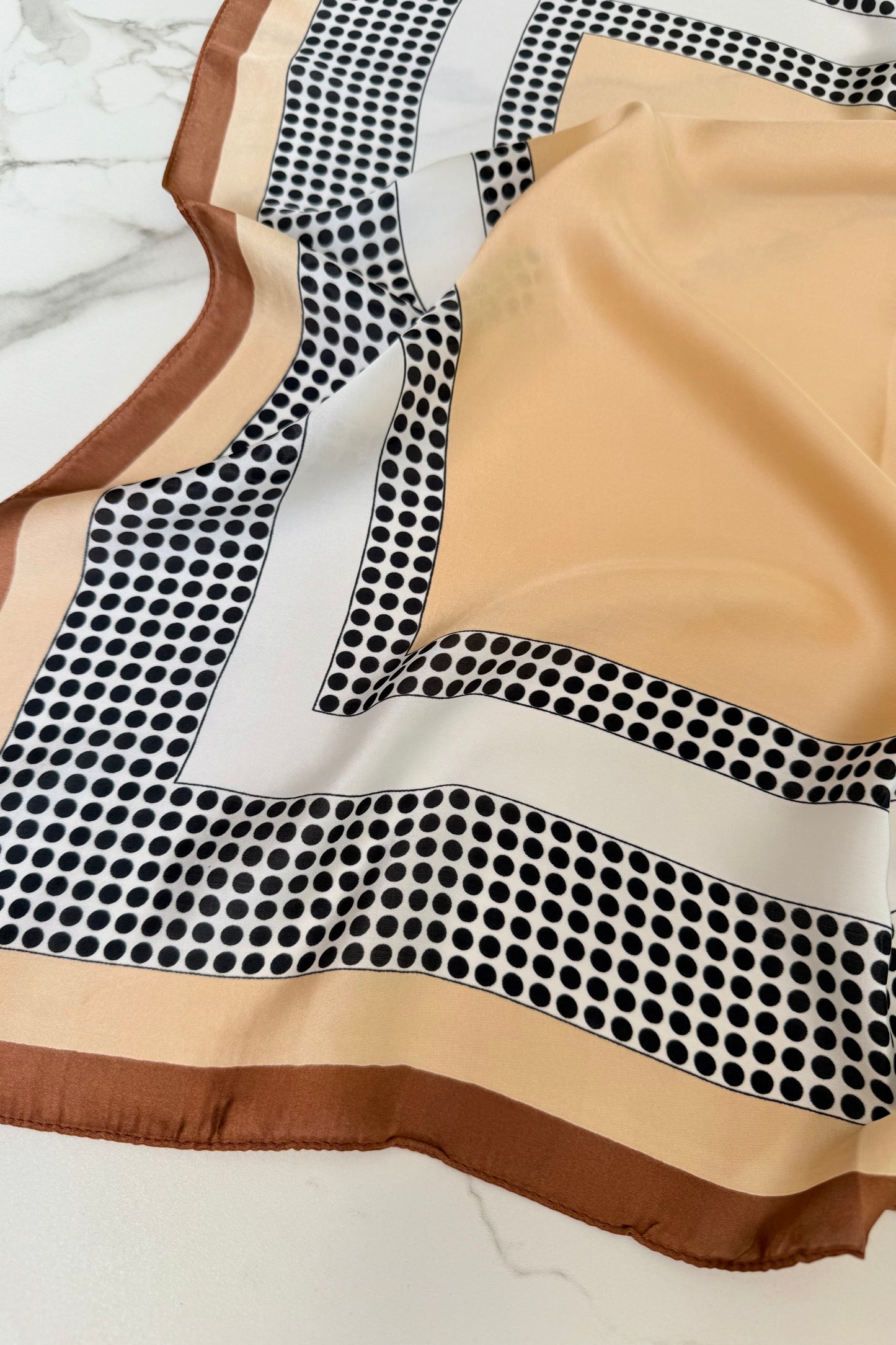 Vilja Scarf -Retro Dot