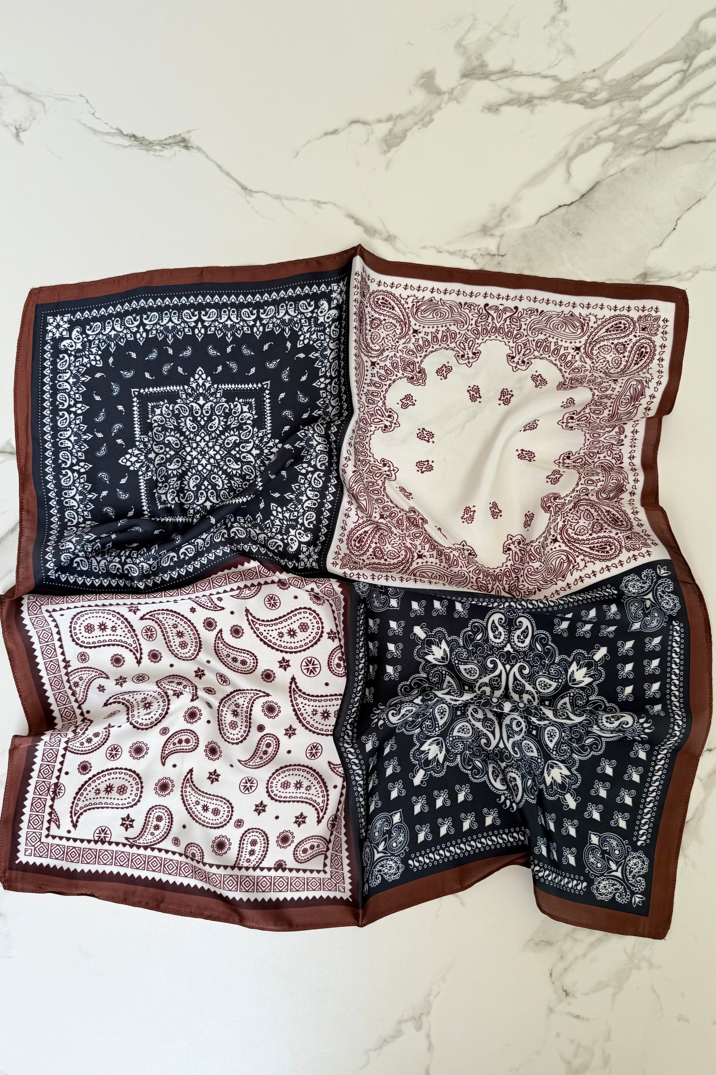 Vilja Scarf -Navy/Brown Paisley