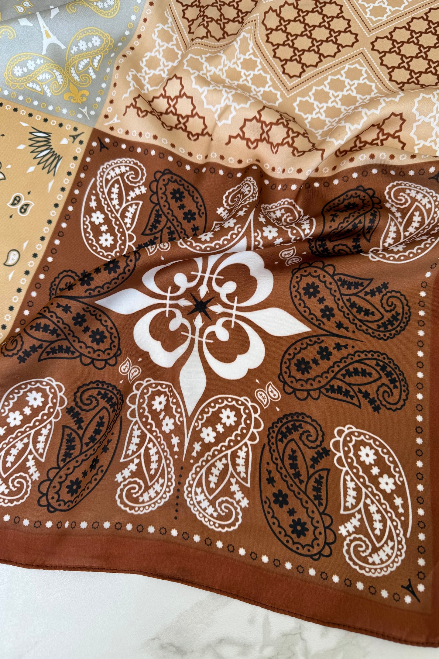 Vilja Scarf -Retro Brown