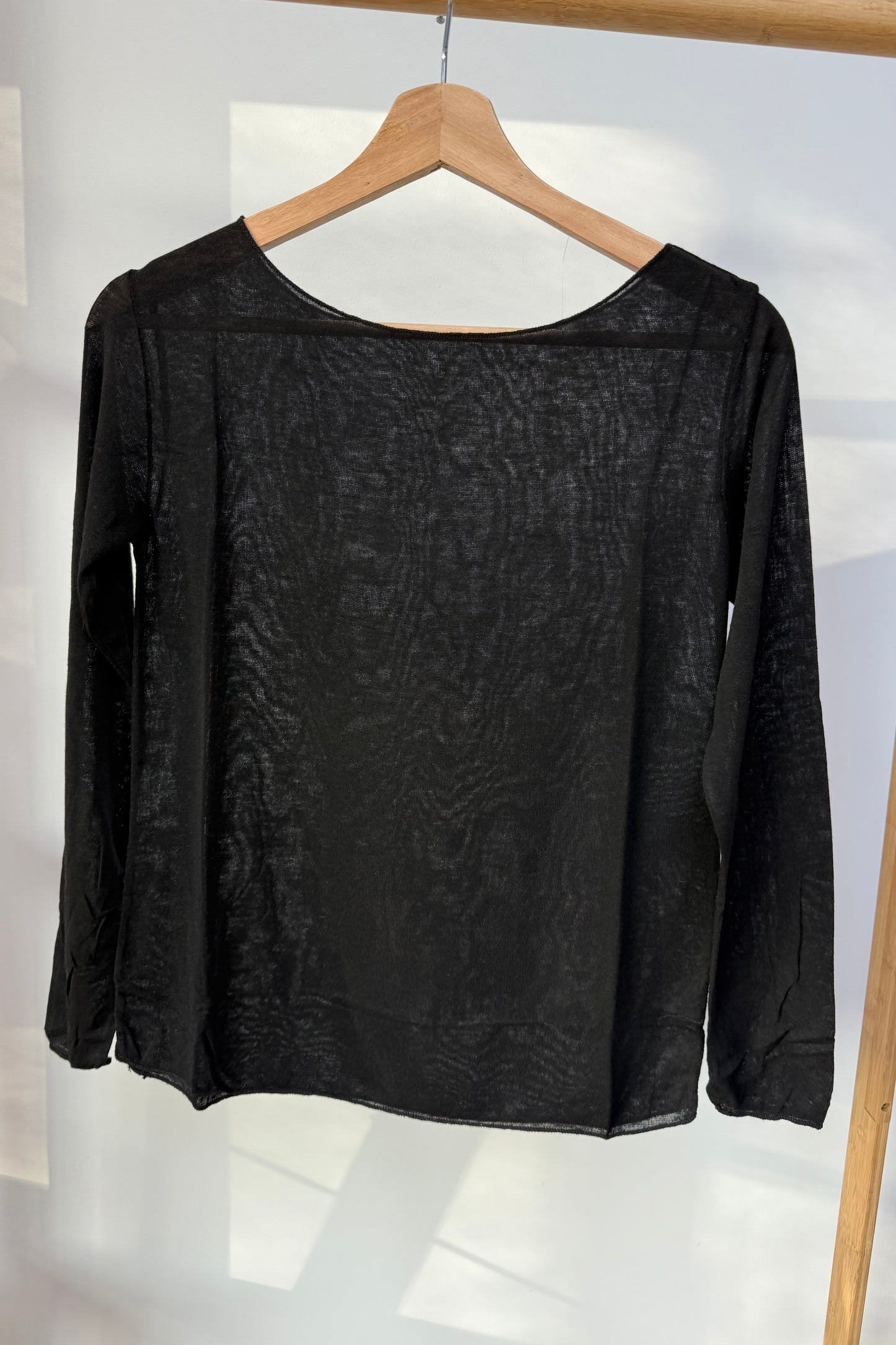 Sandra Cashmere Base Layer Wide Neck Top -Black - Øst London