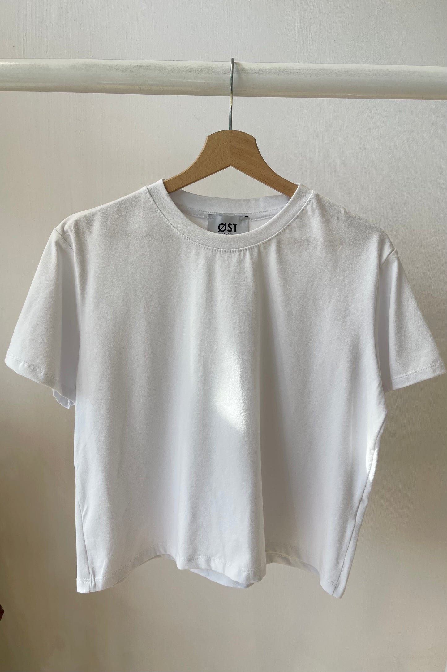 Emma Crop Tee -White