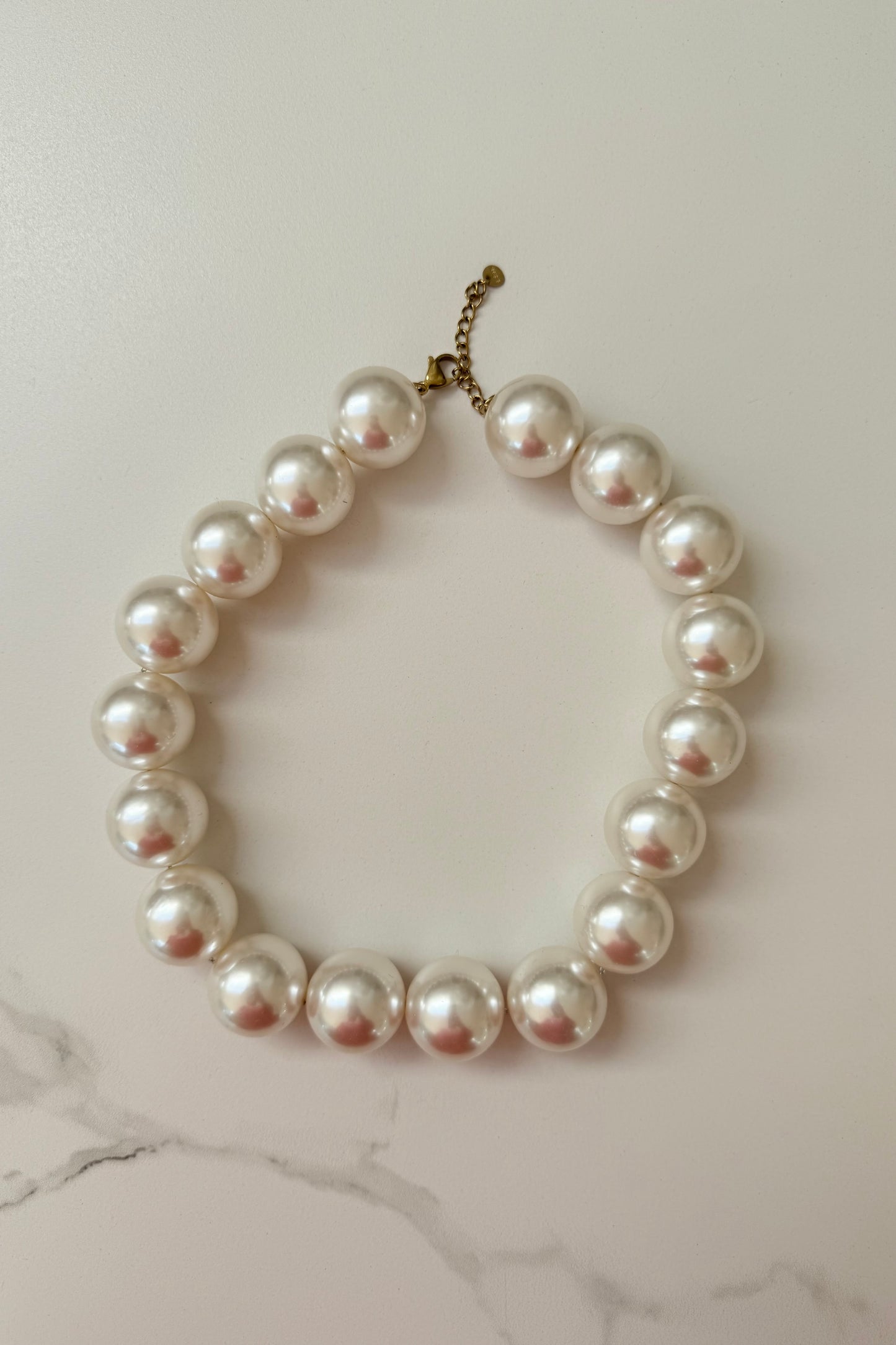 Filippa Statement Necklace -Pearl