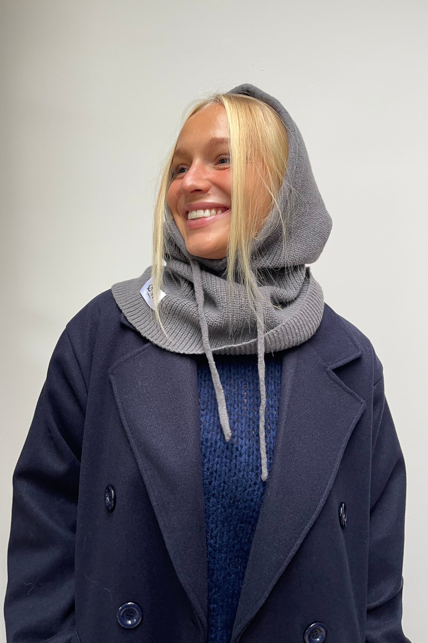 Cashmere Balaclava hood Grey