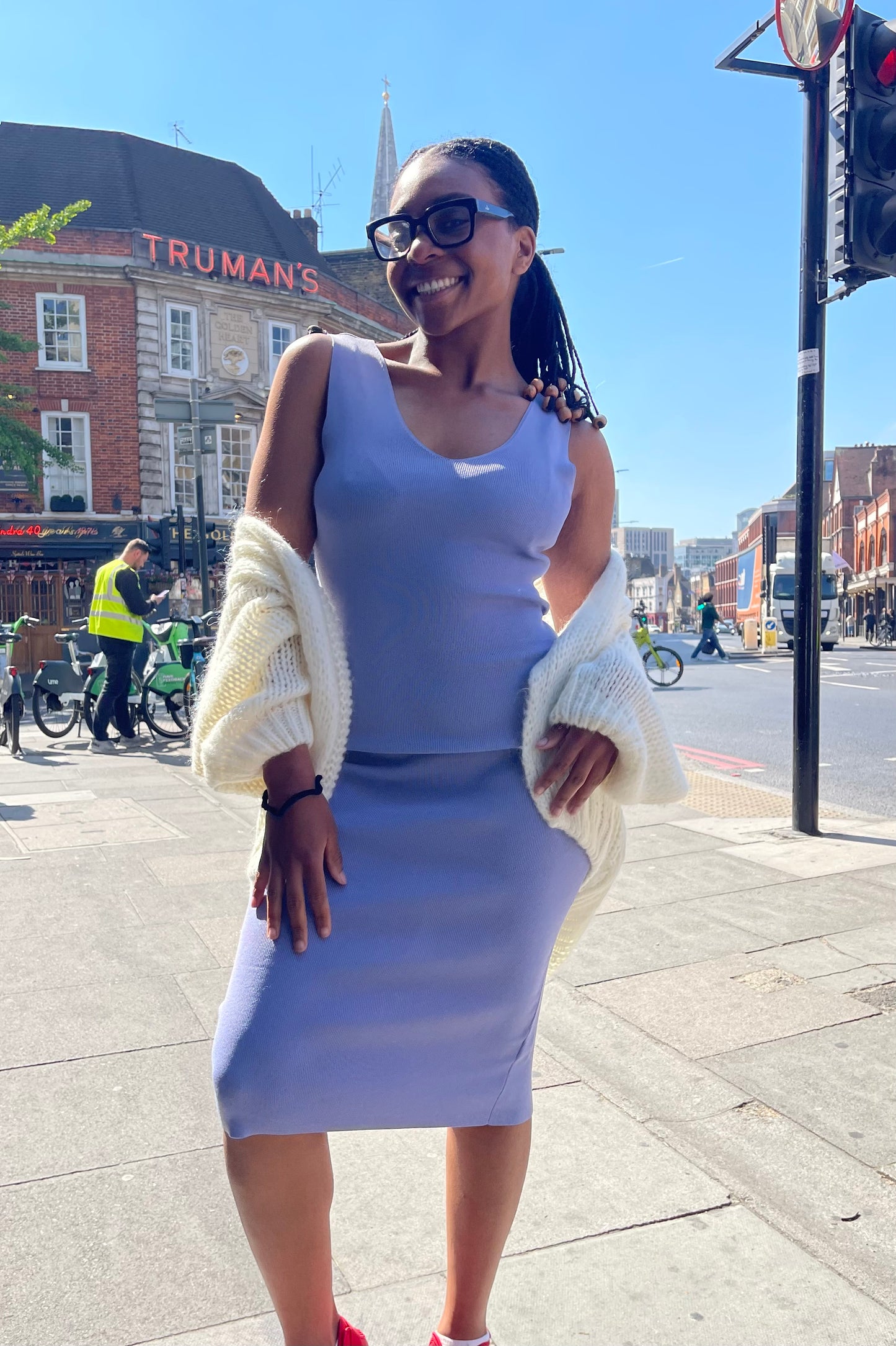 Julie V Neck Dress -Lilac - Øst London