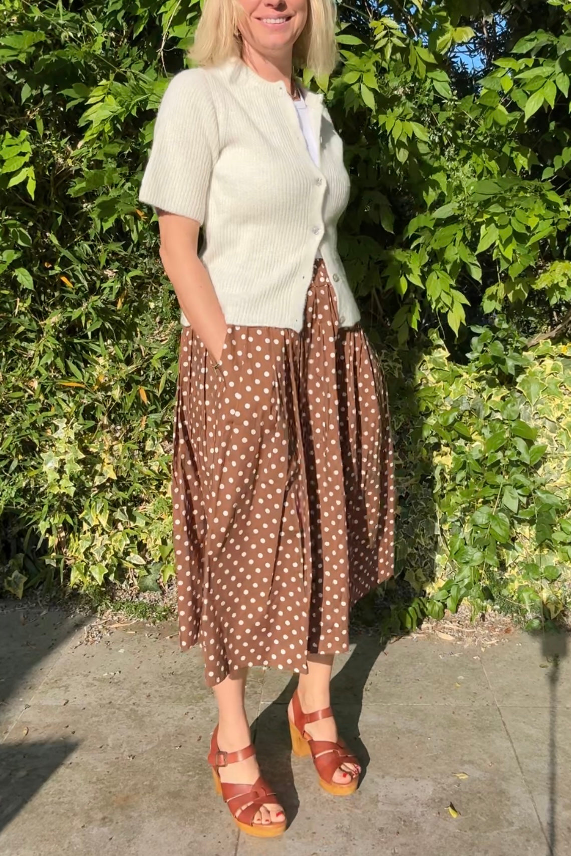 Malene Dot Pleated Medi Skirt -Brown