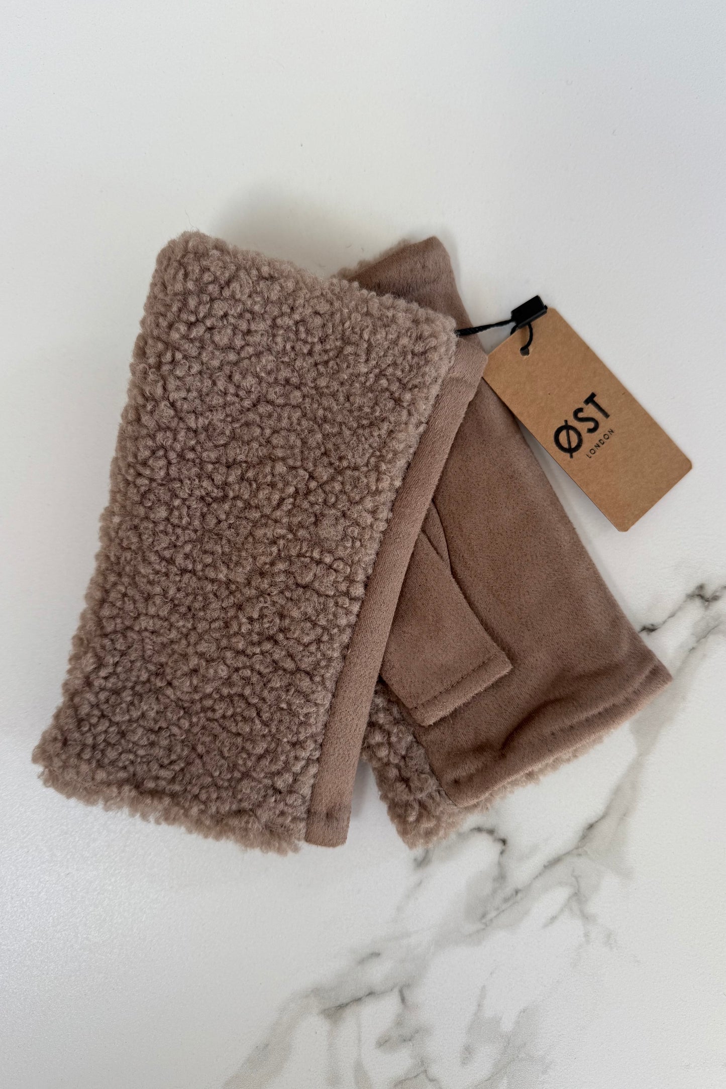 Tina Teddy Mittens -Taupe