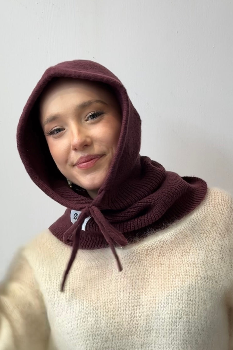 Rikke Cashmere Balaclava -Burgundy