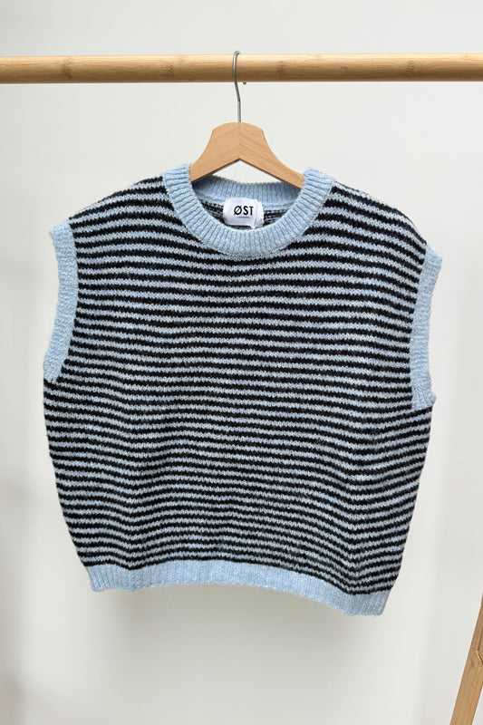 Alma Wool Vest -Blue