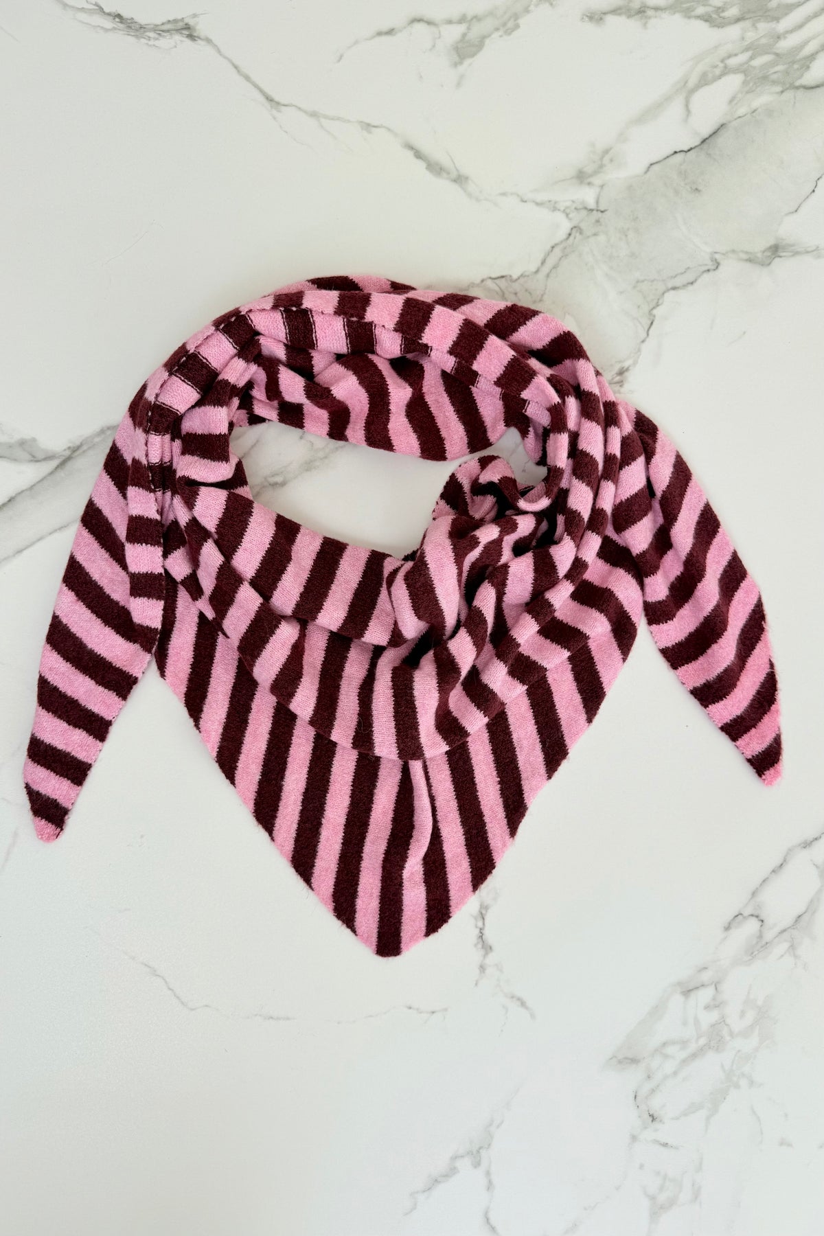 Nordic Stripe Triangel Scarf -Burgundy/Pink