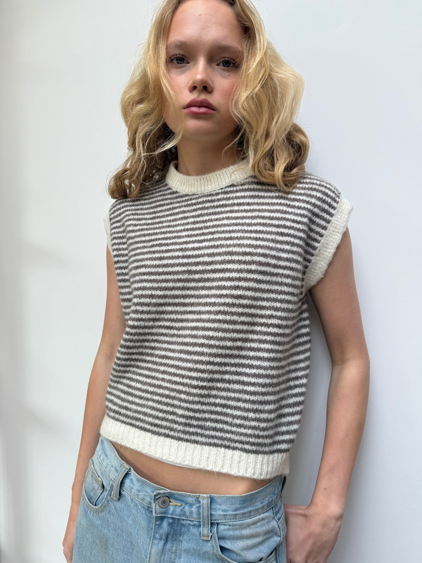 Alma Wool Vest -Cream - Øst London