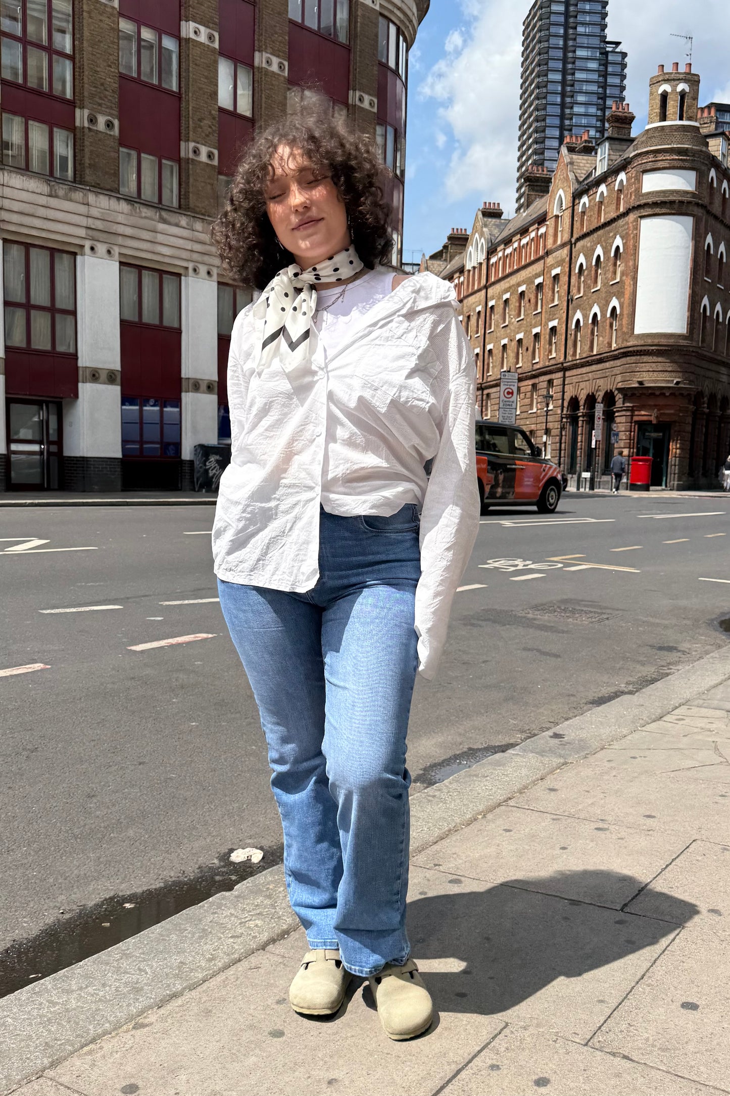 Astrid High Waist Jeans -Mid Blue
