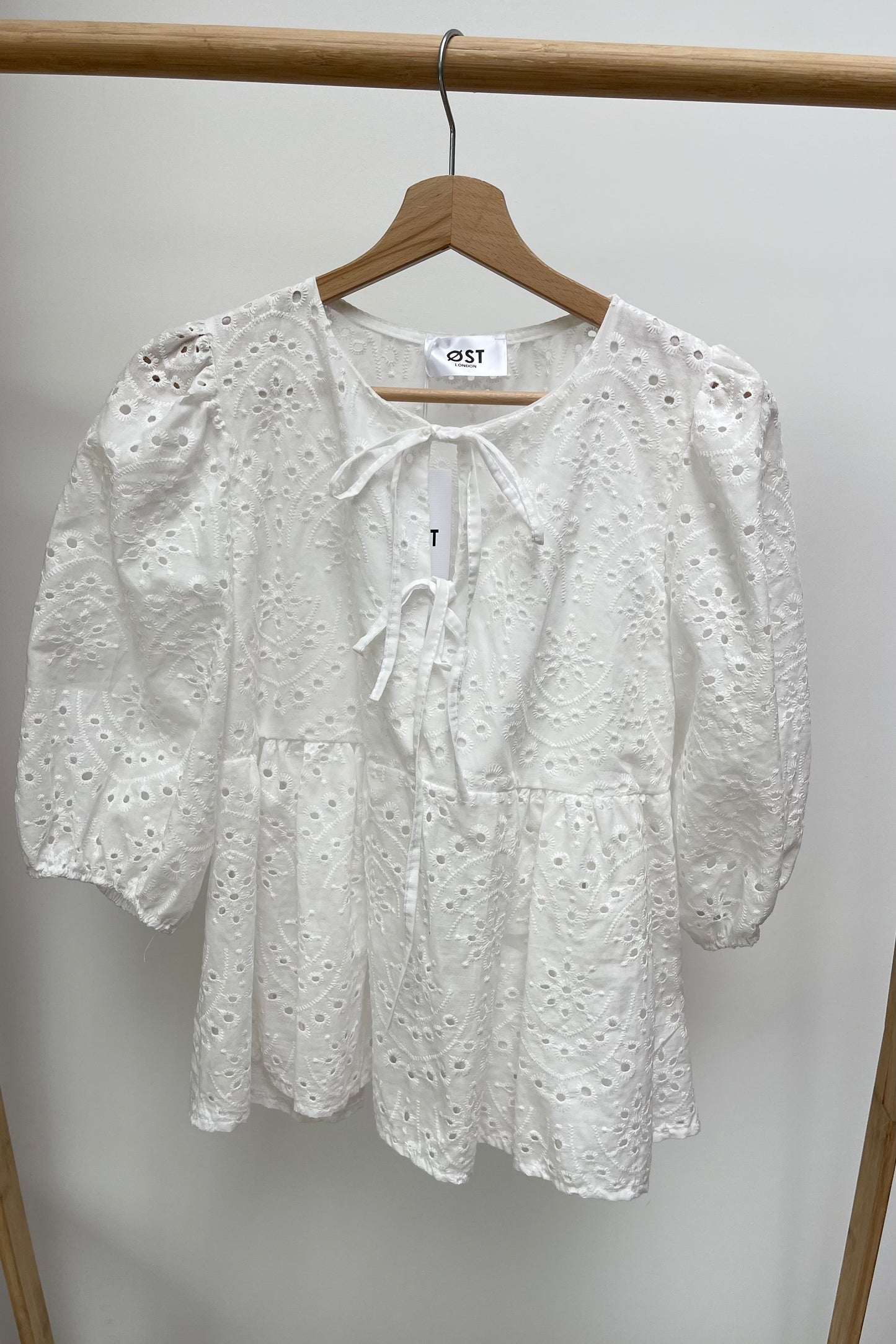 Broderie Anglase Tie Blouse
