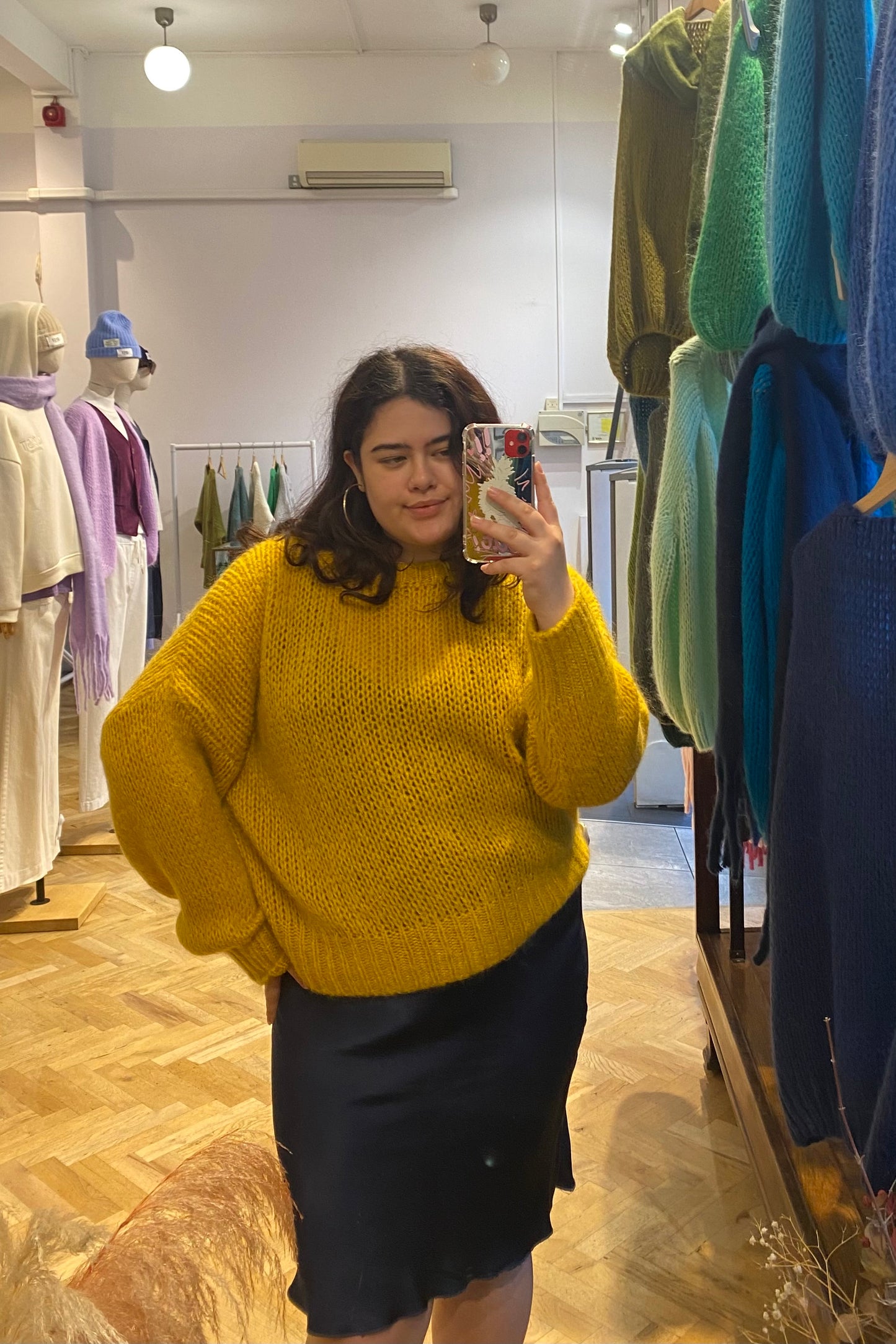 Mohair Jumper round neck Mustard