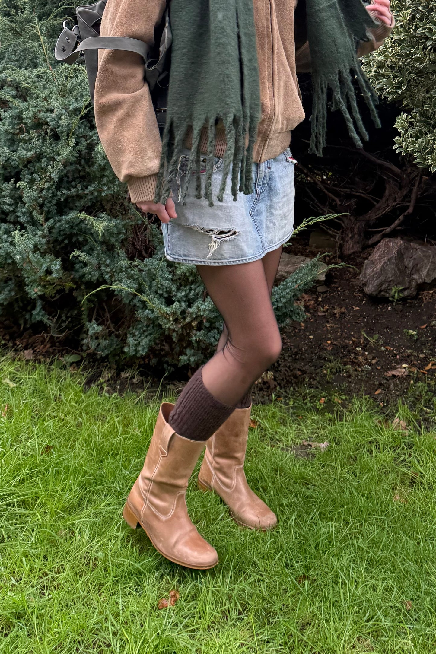 Julia Gaucho Boot in Dark Tan Escovado Leather - Øst London