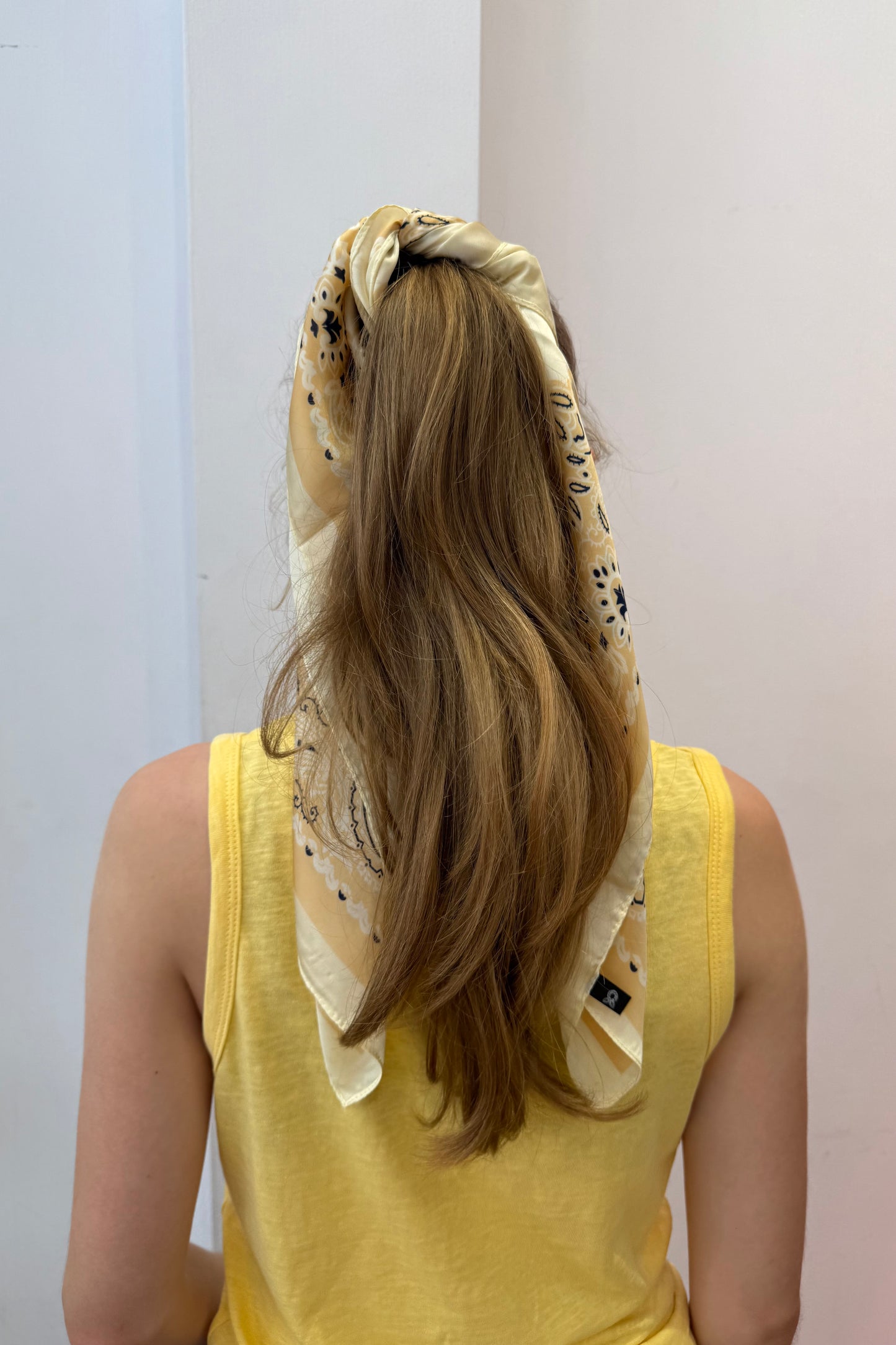 Vilja Scarf -Cream bandana