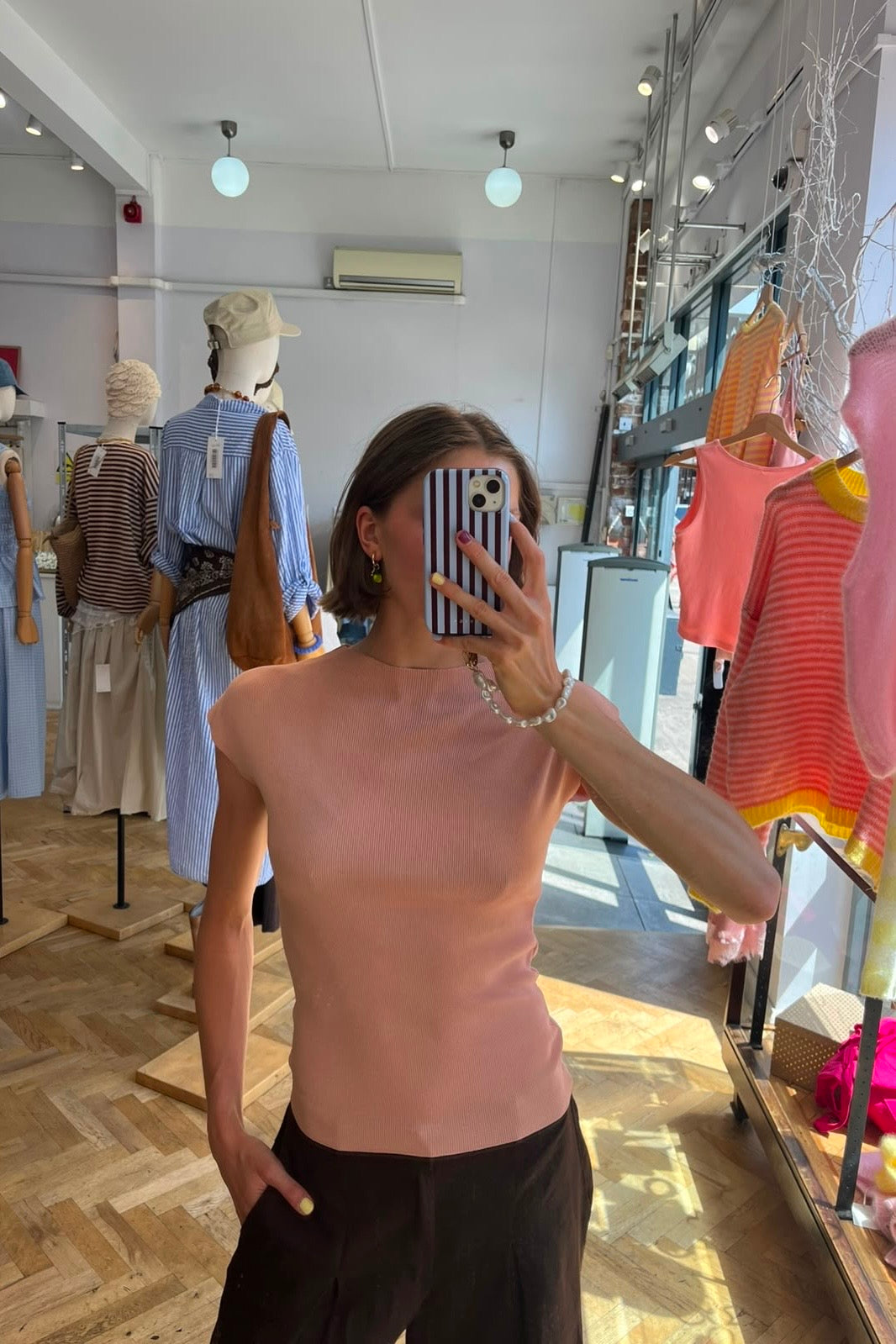 Søs Sleveless Top -Peach