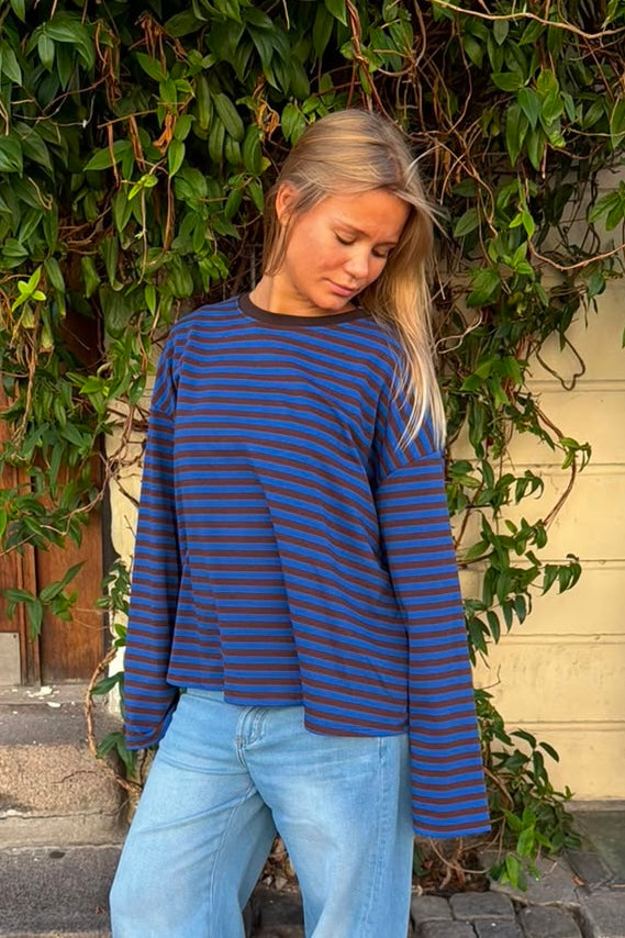 Anna Crewneck -Royal/Brown