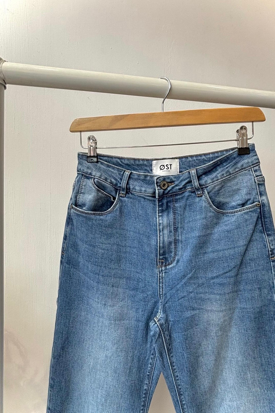 Astrid High Waist Jeans -Mid Blue