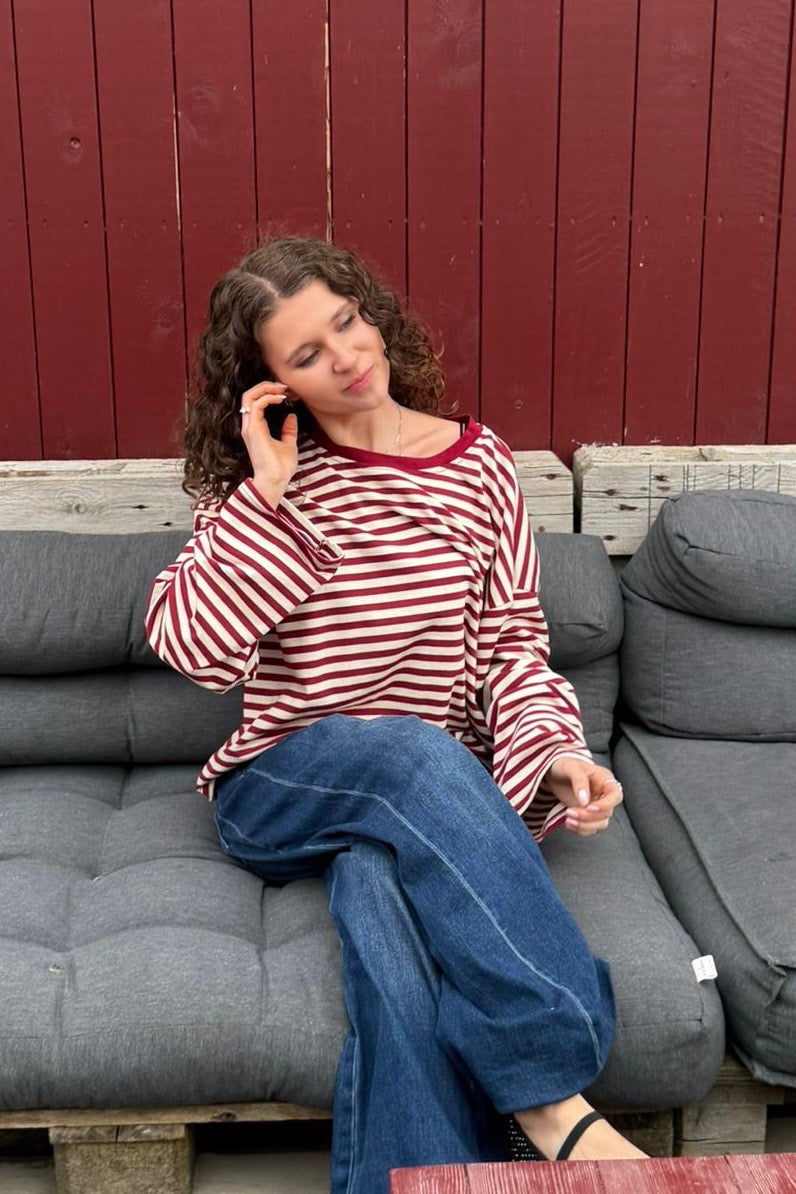 Anna Crewneck -Bordeaux - Øst London