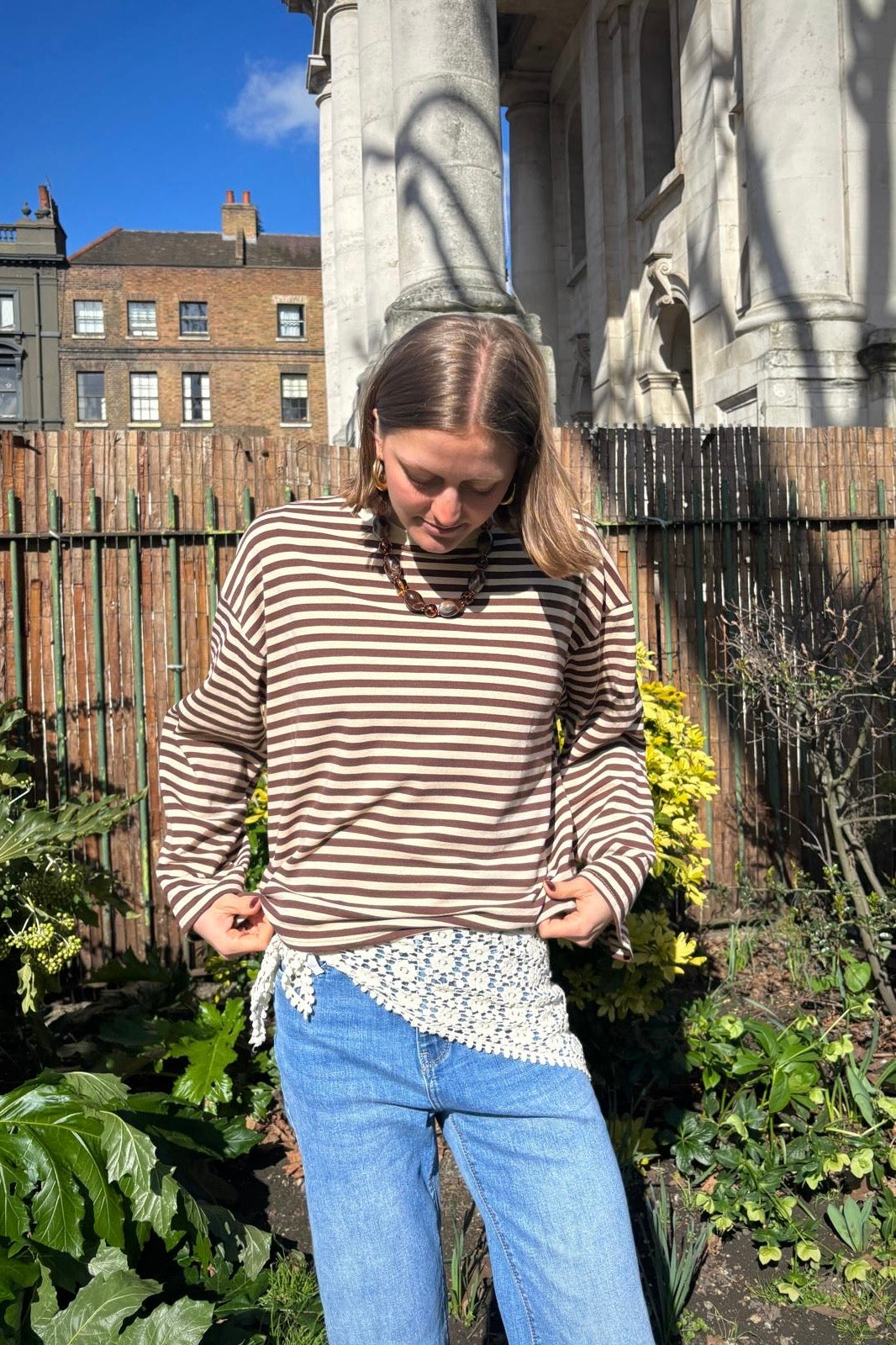 Anna Crewneck -Chocolate/Cream - Øst London