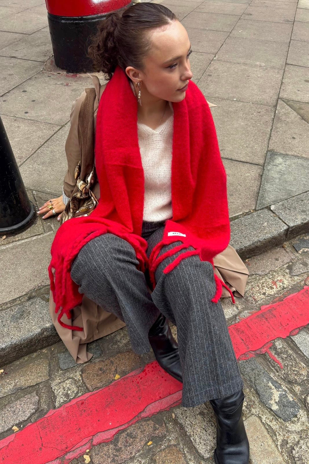 Pernille Oversized Scarf -Red