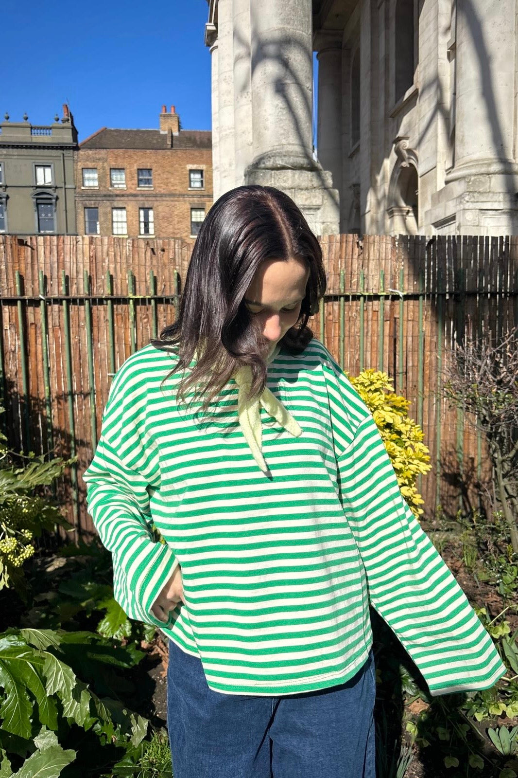 Anna Crewneck -Green - Øst London