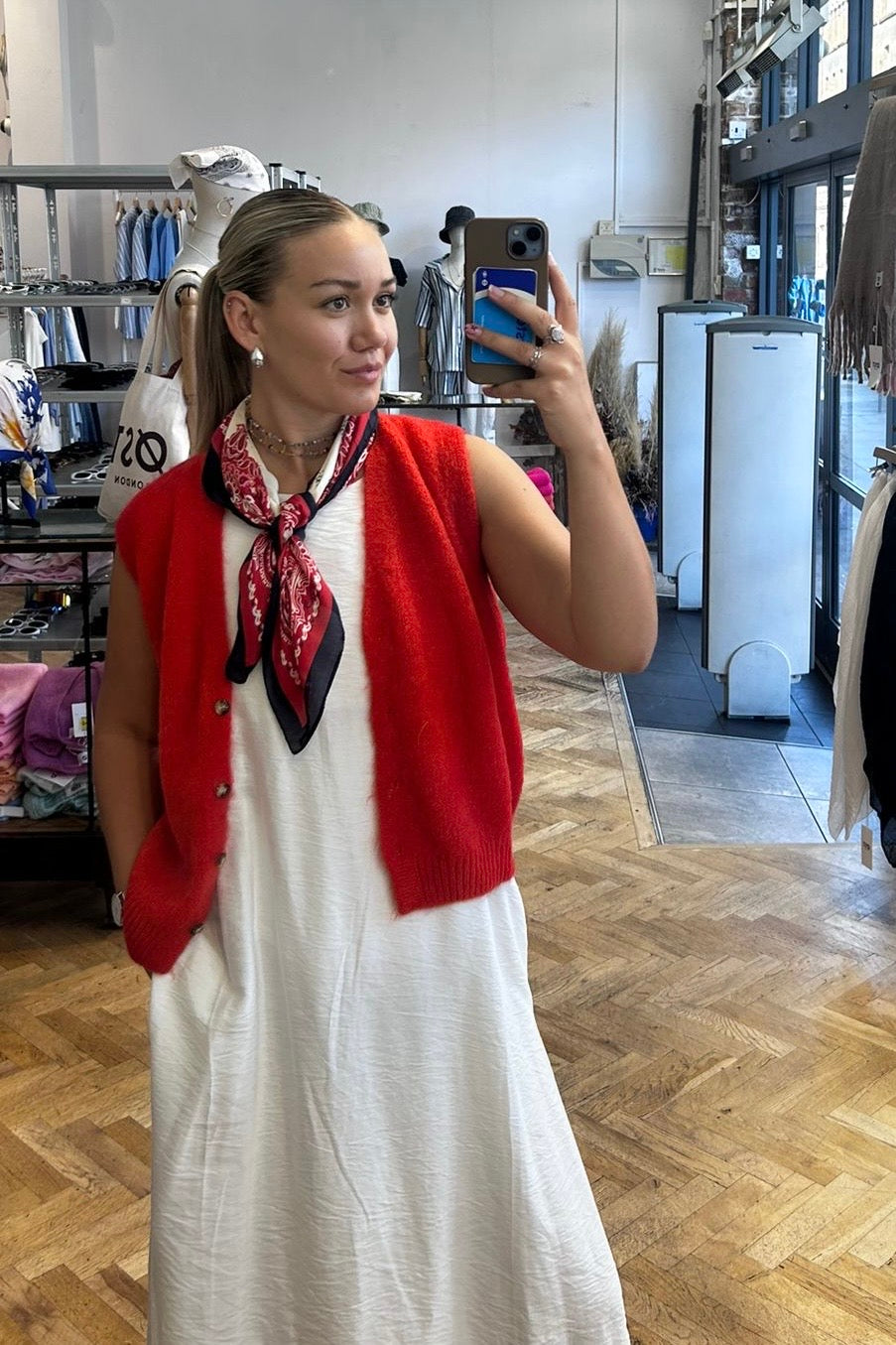 Erika Kid Mohair Vest -Red