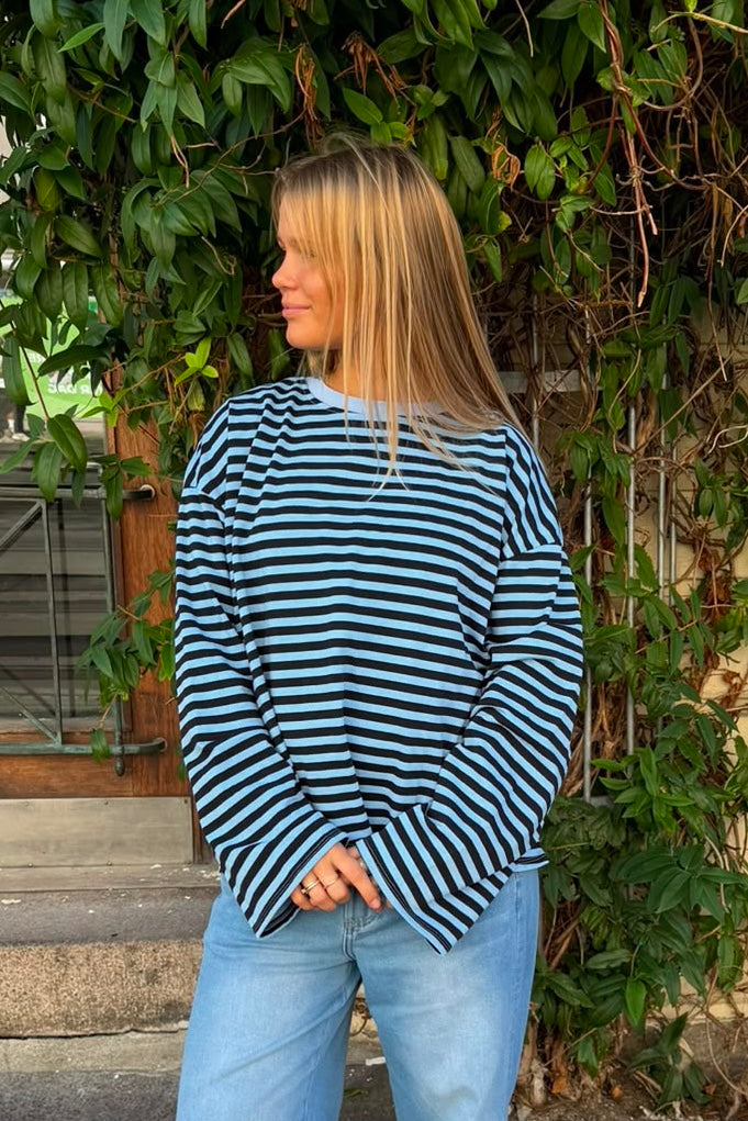 Anna Crewneck -Black/Blue - Øst London
