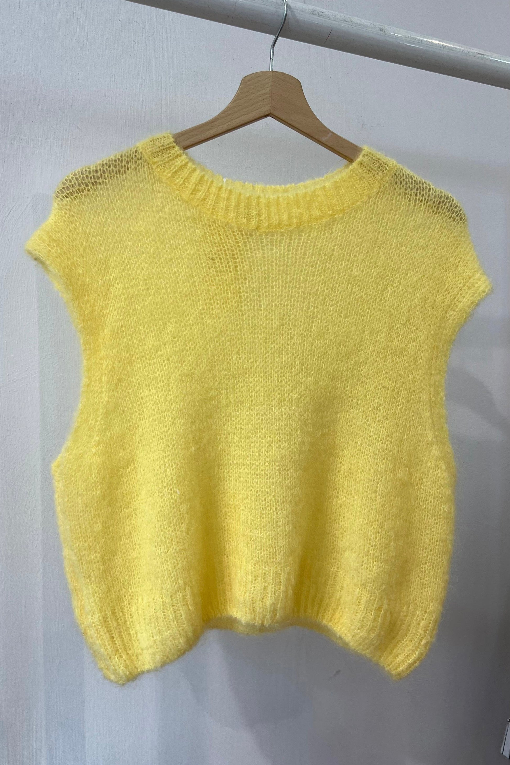 Monika Cropped Mohair Vest -Yellow - Øst London