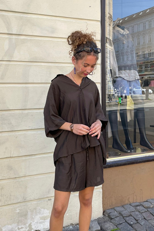 Ella Shorts -Brown