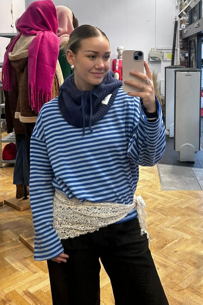 Anna Crewneck -Royal Blue/Light Blue - Øst London