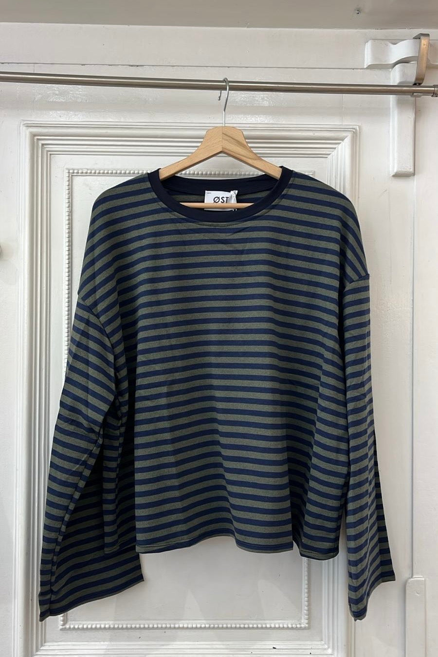 Anna Crewneck -Khaki/Navy