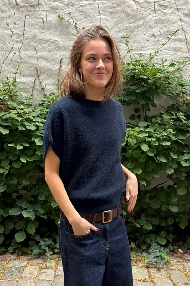 Mette Vest -Navy