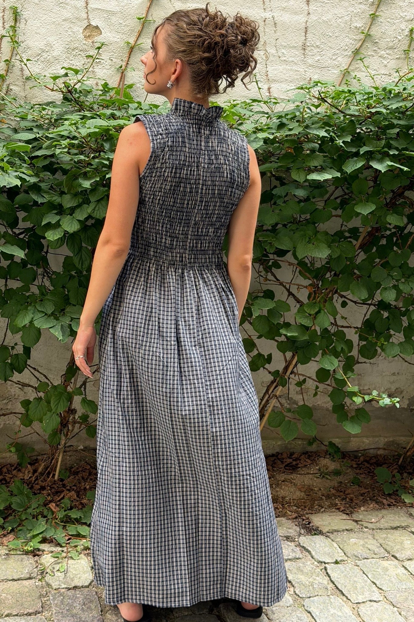 Leonora Smocked Dress -Navy