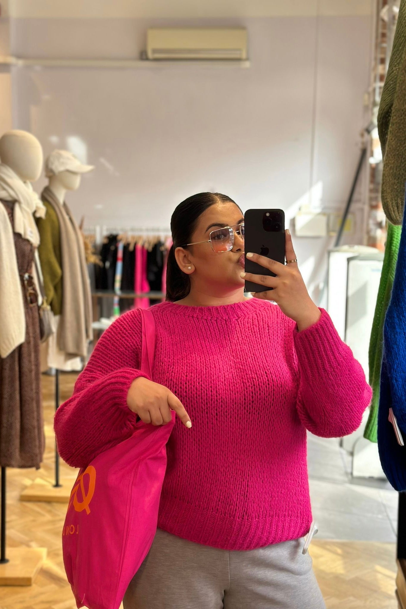 Mohair Jumper round neck Fushia