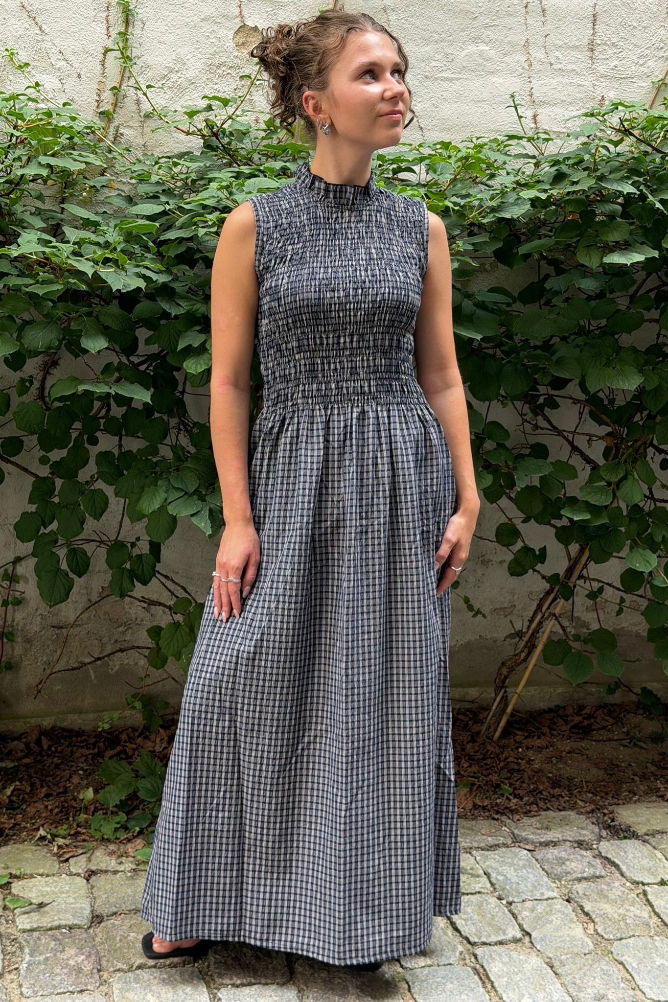 Leonora Smocked Dress -Navy