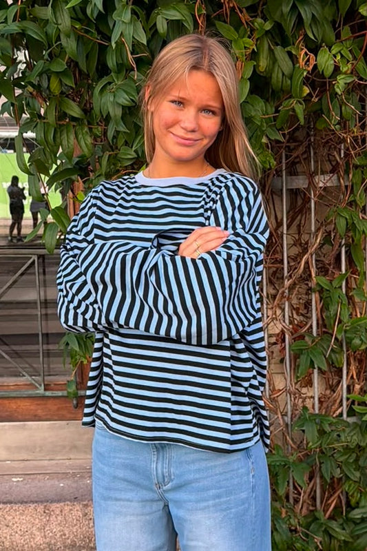 Anna Crewneck -Black/Blue