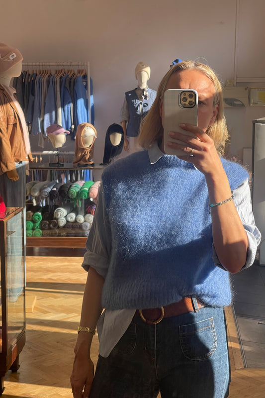 Monika Cropped Mohair Vest -Cornflower Blue - Øst London