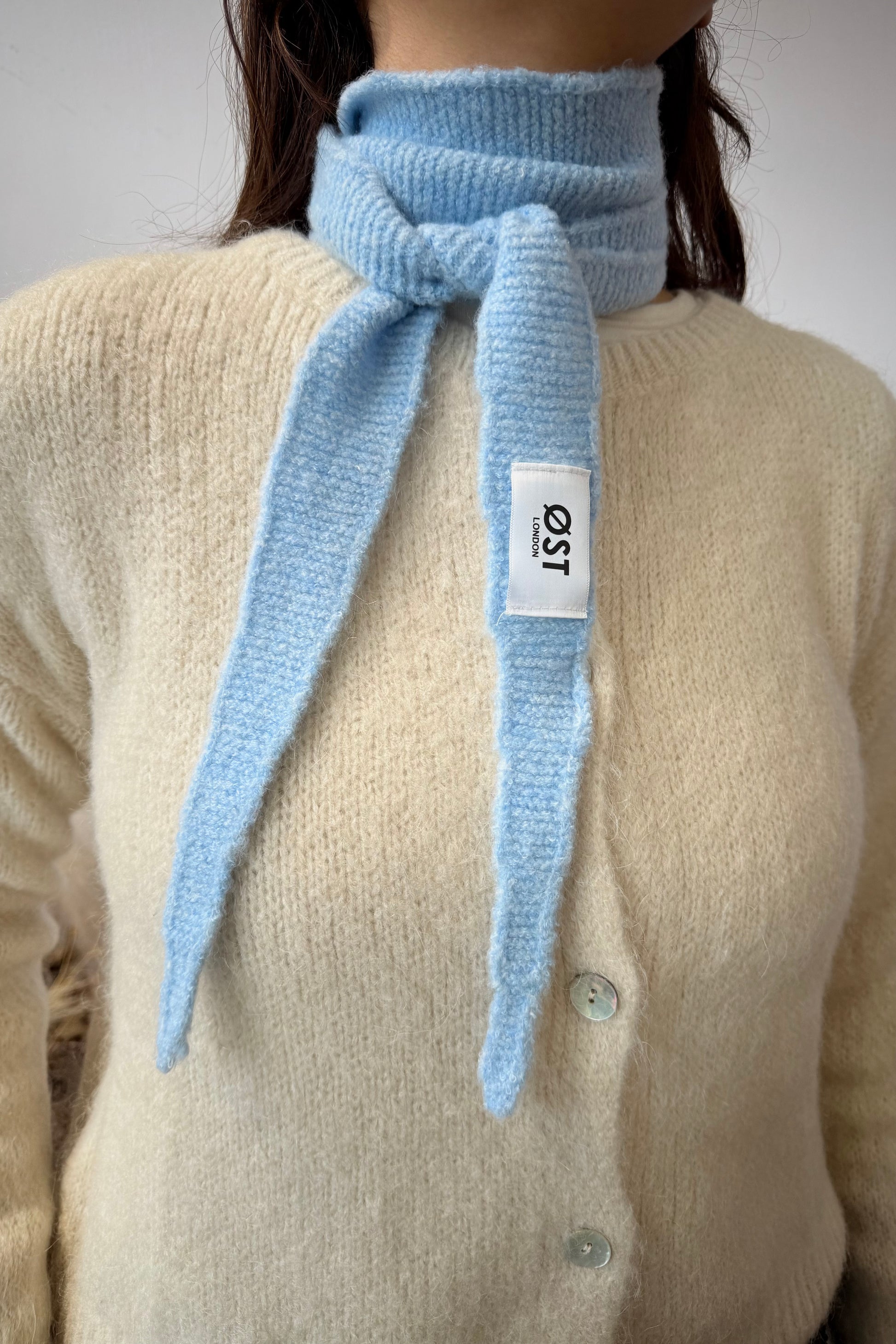 Sofie Scarf -Light Blue - Øst London