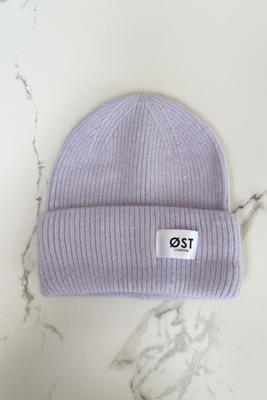 Lilac beanie angora