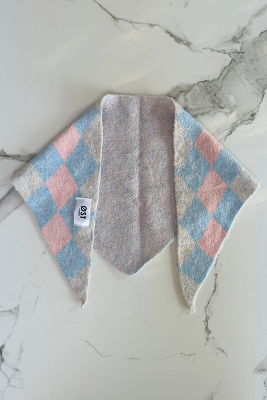 Argyle Triangle Scarf -Pink/Blue
