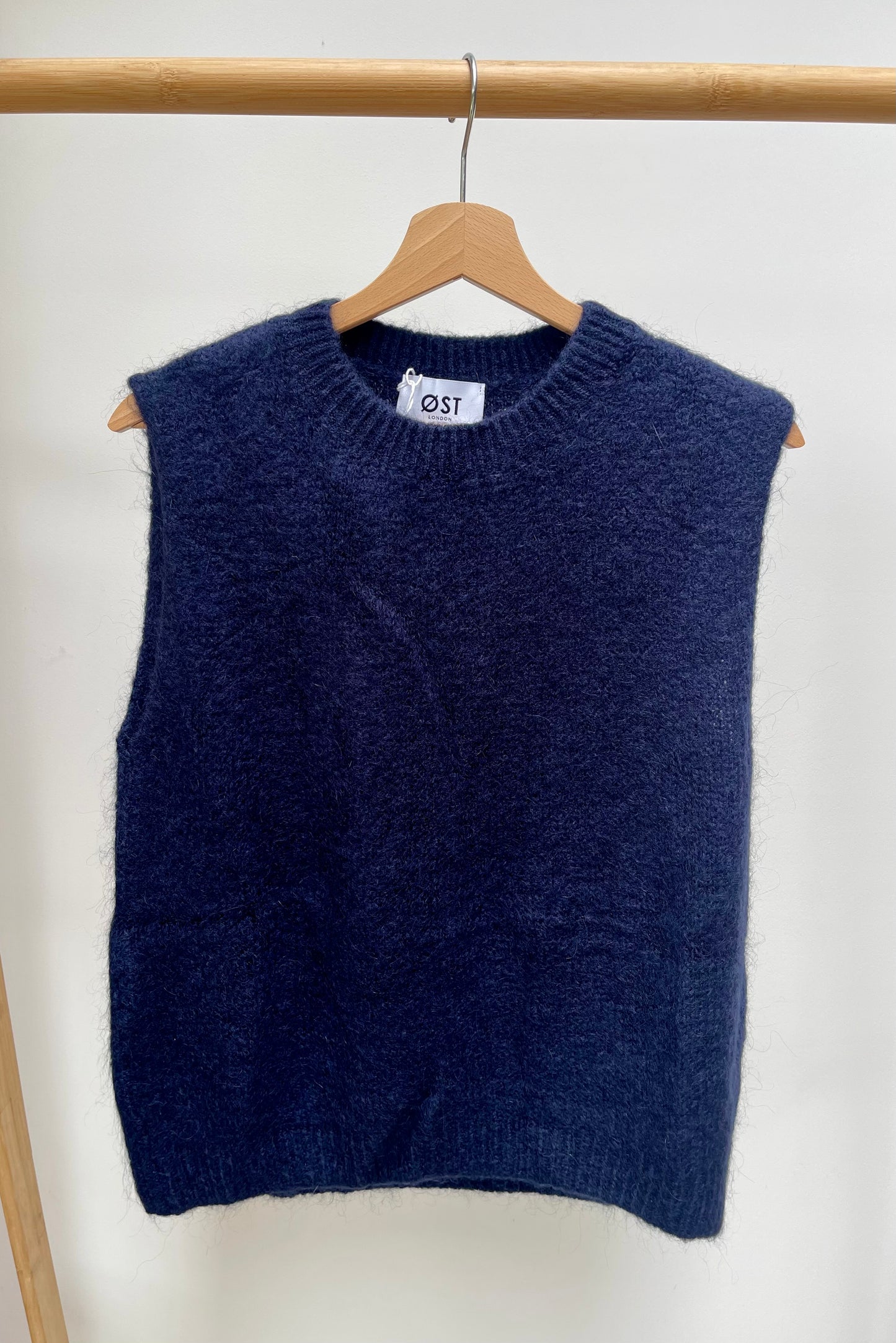 Mohair waistcoat round neck Blue