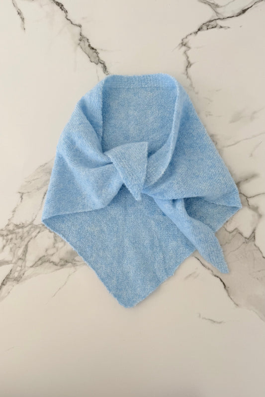 Mynte Triangel Scarf -Light Blue